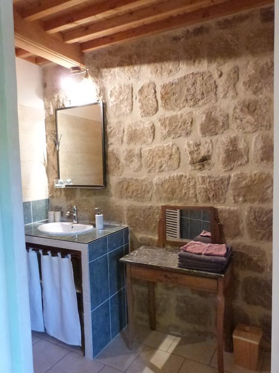 Bed and Breakfast Domaine Du Clap Pranles Habitación foto